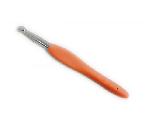 Крючок для вязания  7 мм с каучуковой ручкой
